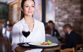 Who Do You Tip in Costa Rica?